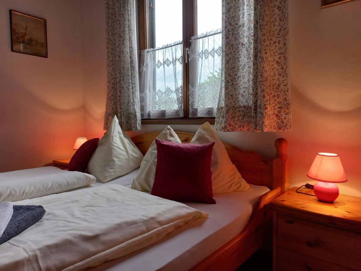 Appartements Direkt Am See Grundlsee Bagian luar foto