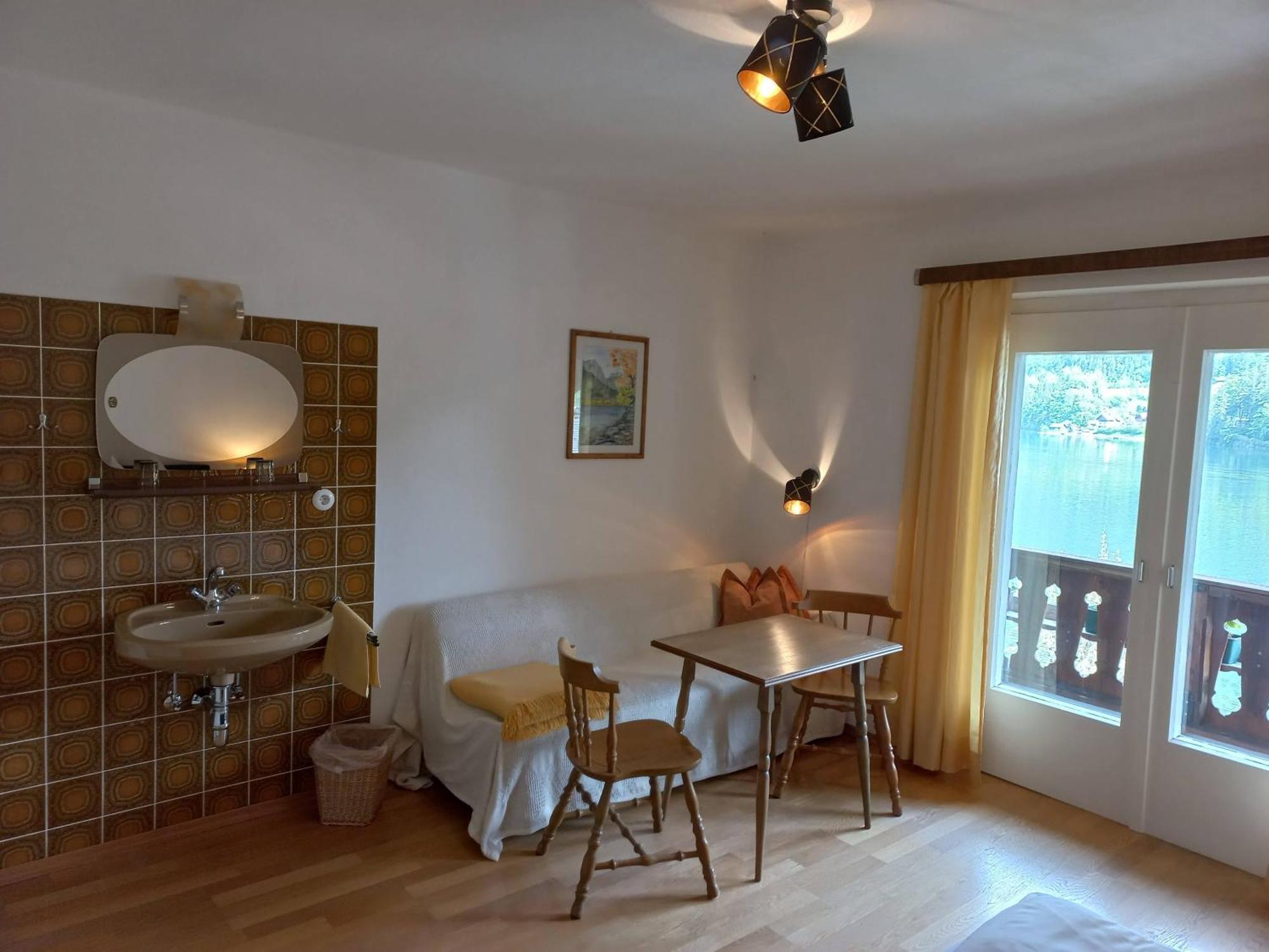 Appartements Direkt Am See Grundlsee Bagian luar foto