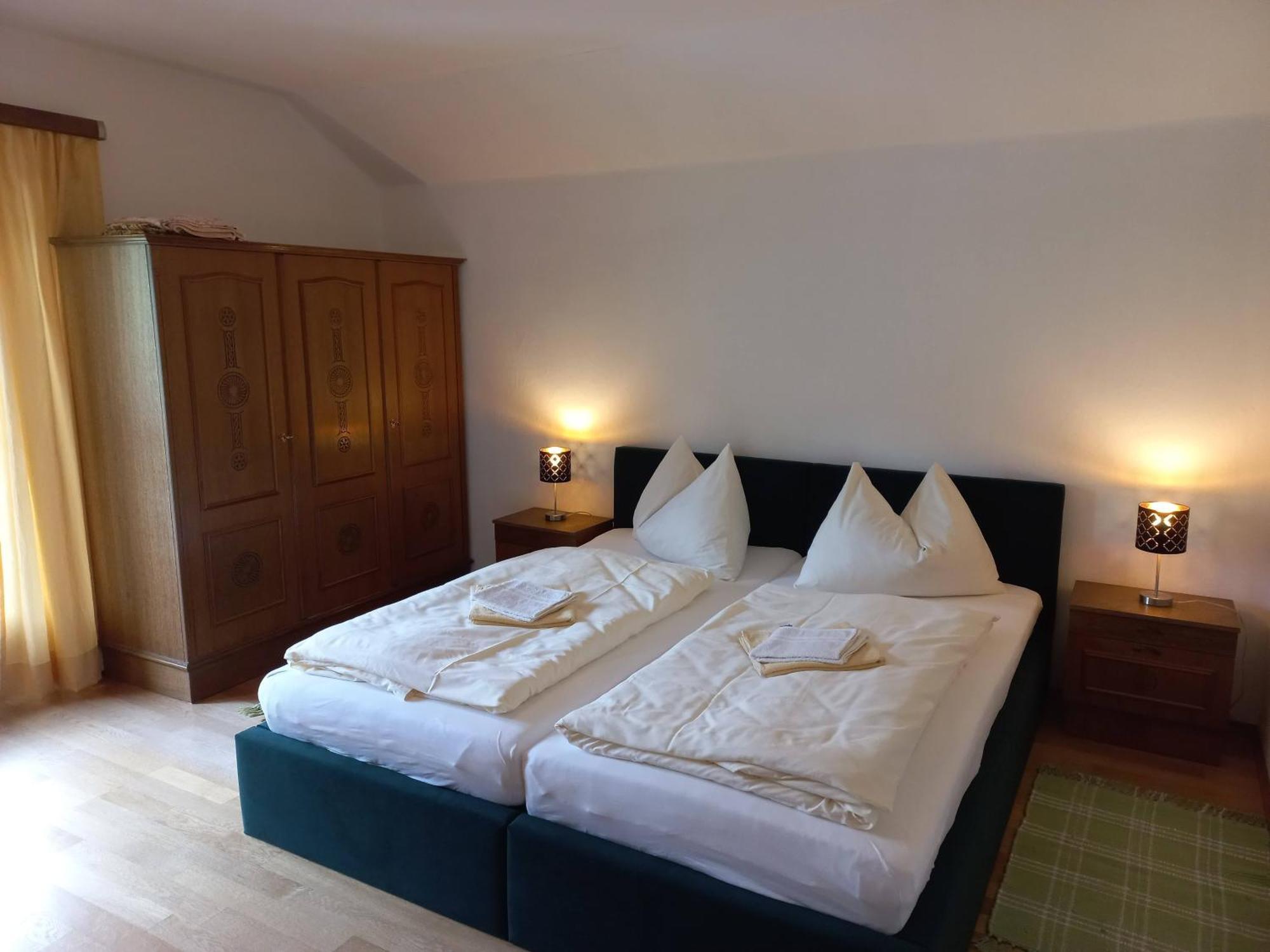 Appartements Direkt Am See Grundlsee Bagian luar foto