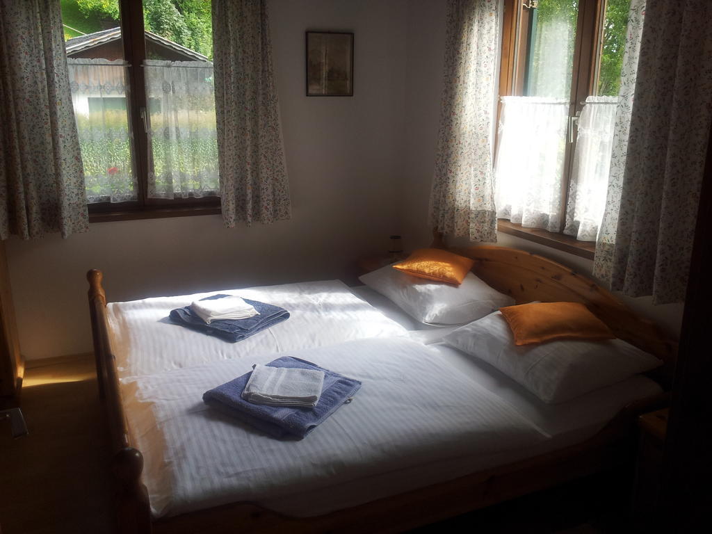 Appartements Direkt Am See Grundlsee Bagian luar foto