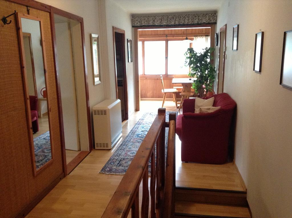 Appartements Direkt Am See Grundlsee Ruang foto