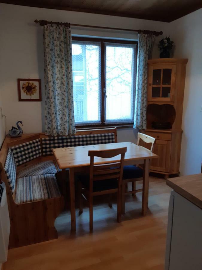 Appartements Direkt Am See Grundlsee Bagian luar foto